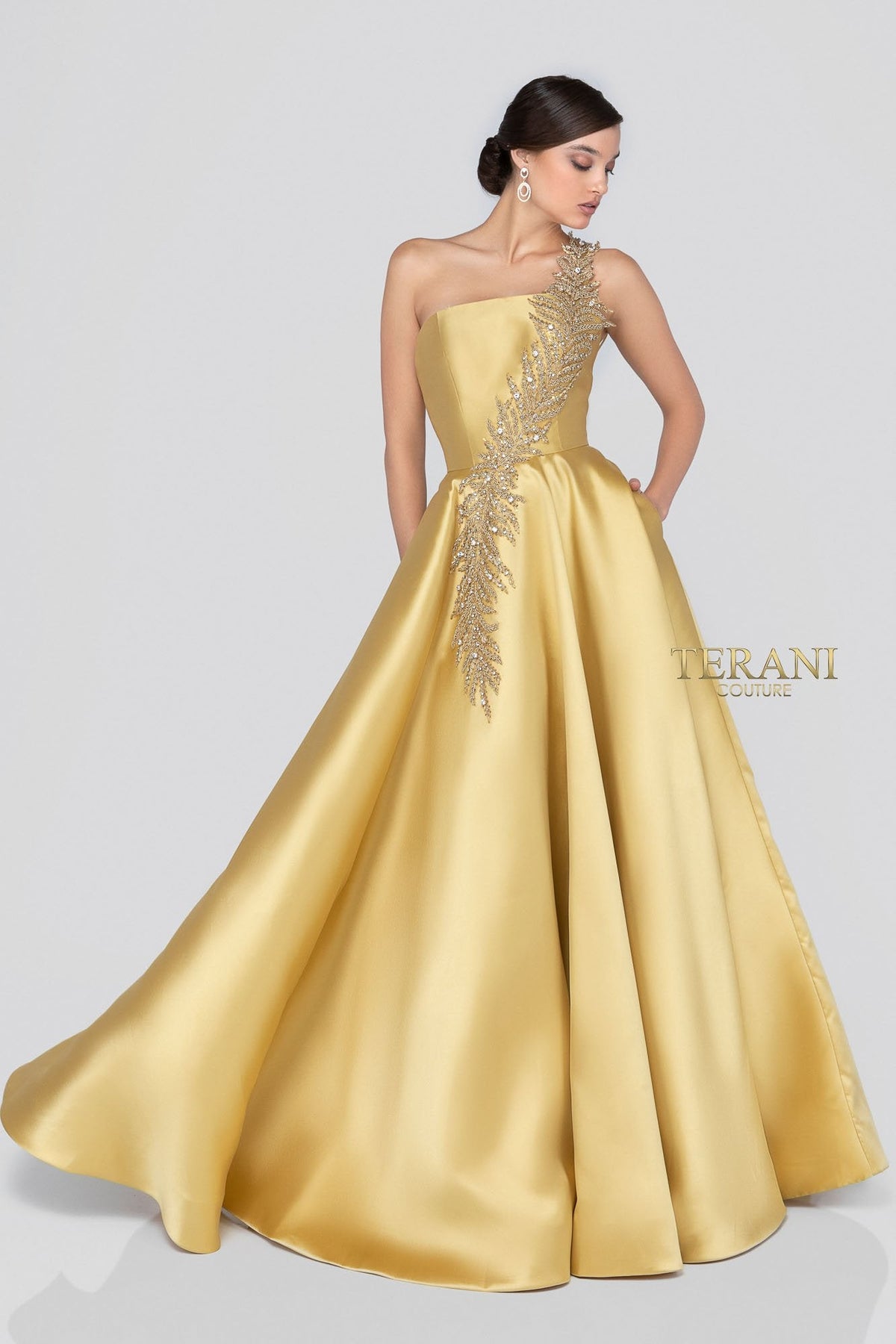 Terani Couture Style 1912E9202 Evening Gown view 5